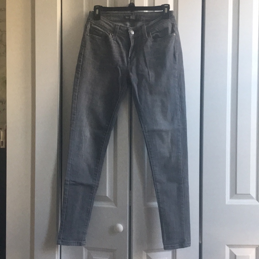 Levi gray jeans
